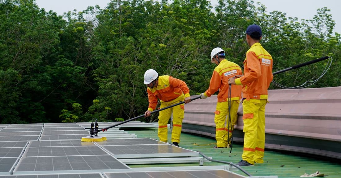 Solar panel maintenance & cleaning